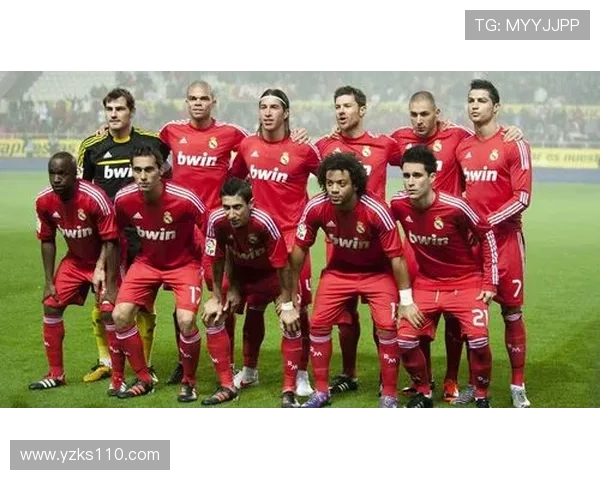 全球足球明星全景解析与最新动态全面汇总